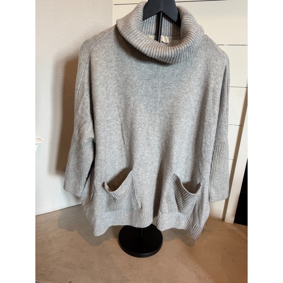 Loft Gray Turtleneck Poncho Sweater with Front Pockets – Women's Sz L - Picture 1 of 5